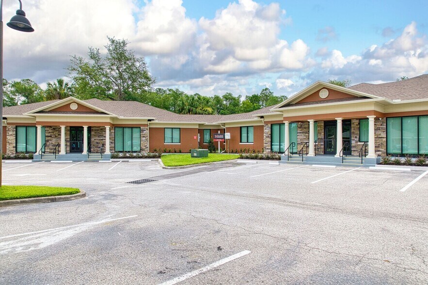 More Photos Of 741 Ciara Creek Cv, Longwood Medical For Sale