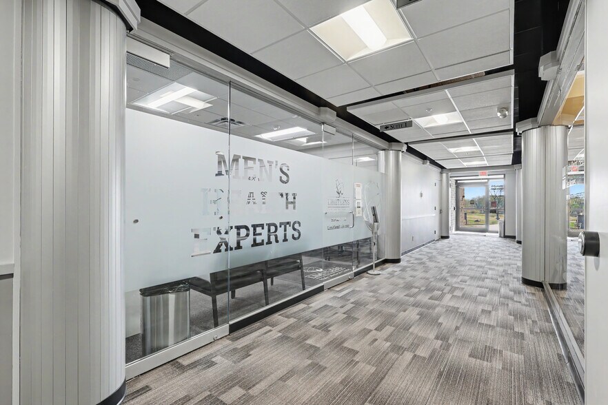 More Photos Of 1300 37th St, West Des Moines Medical For Sale