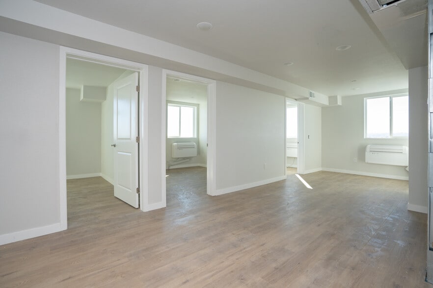 More Photos Of 4186 S Western Ave, Los Angeles Apartments For Sale