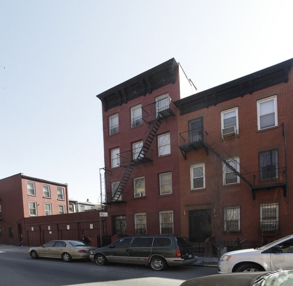 More Photos Of 187 Bond St, Brooklyn Apartments For Sale