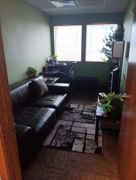 More Photos Of 300 3rd Ave SE, Rochester Medical For Sale