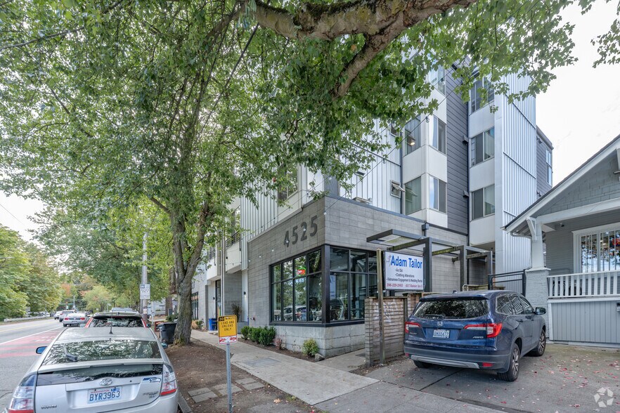 More Photos Of 4525 Rainier Ave S, Seattle Apartments For Lease