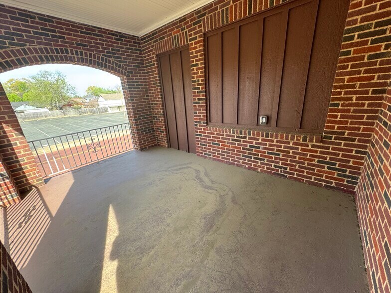 More Photos Of 436 S Fannin Ave, Tyler Office Residential For Sale
