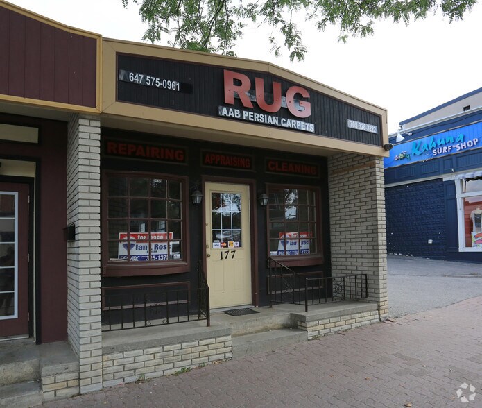 More Photos Of 177 Mississaga St E, Orillia Storefront For Lease