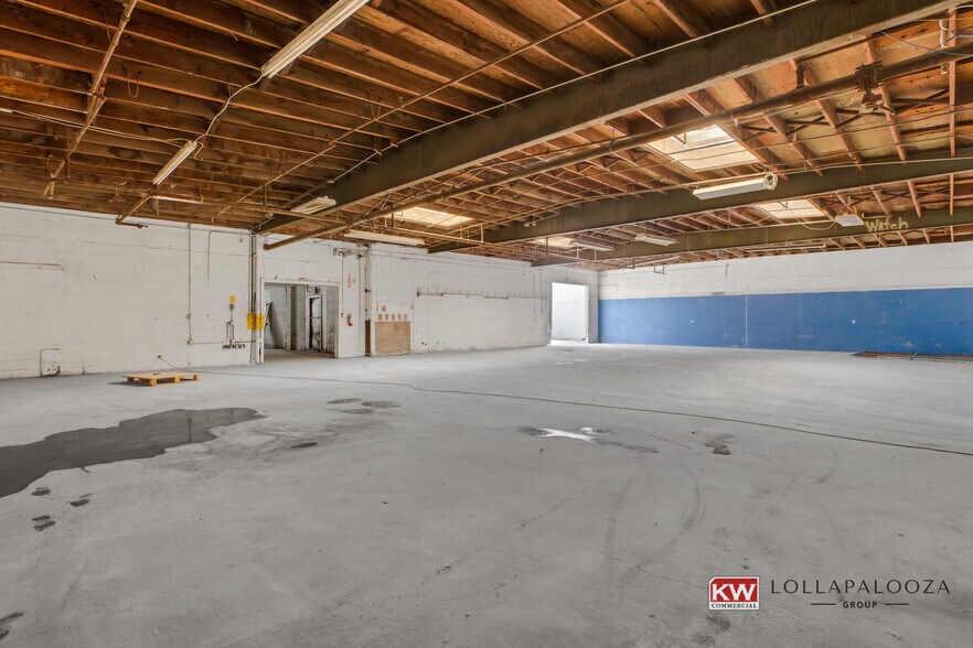 More Photos Of 400-410 S Irwindale Ave, Azusa Warehouse For Lease