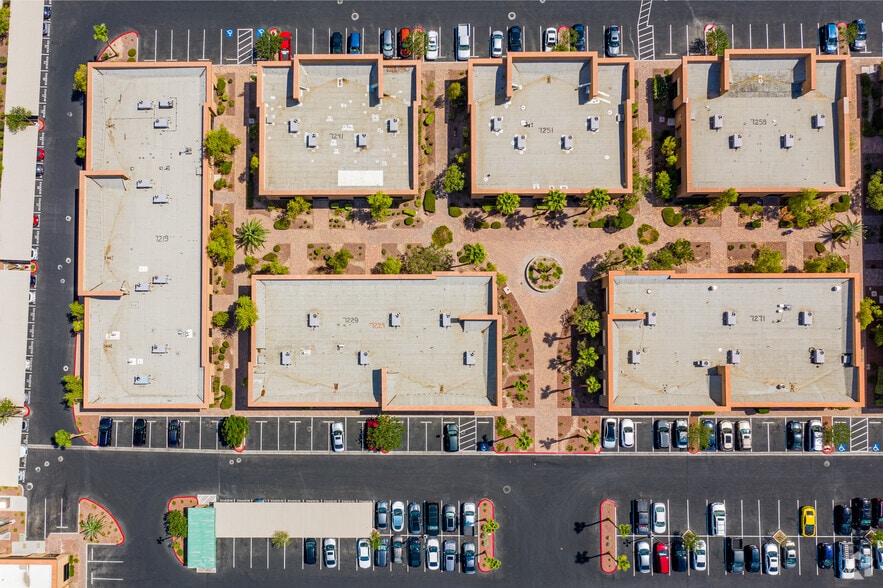 More Photos Of 7229 W Sahara Ave, Las Vegas Office For Lease