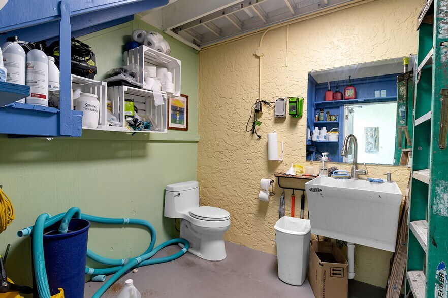 More Photos Of 5322 CALLE DE LA SIESTA, Sarasota Hospitality For Sale