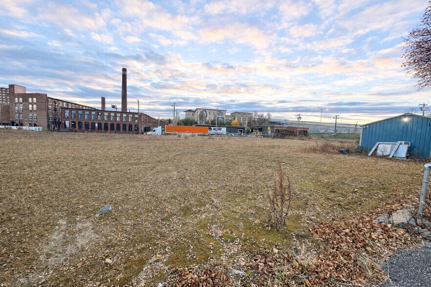 More Photos Of 61 Magnolia St, Providence Land For Sale