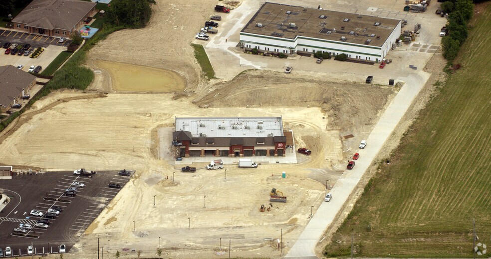 More Photos Of 7685 Crile Rd, Concord Township Storefront For Lease