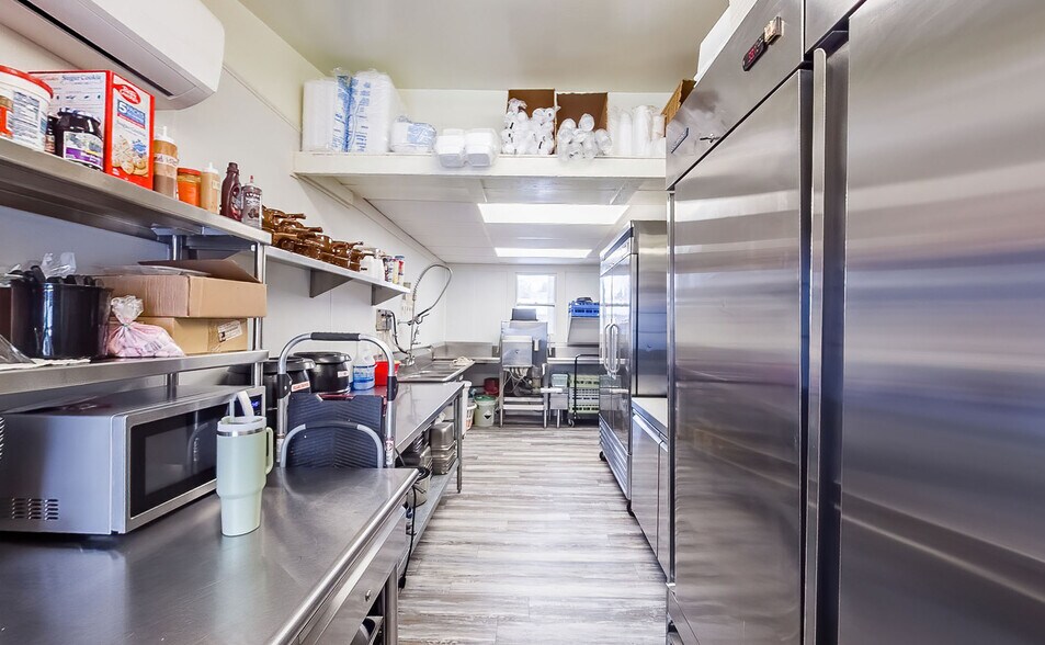 More Photos Of 184 Jamison City Rd, Benton Restaurant For Sale