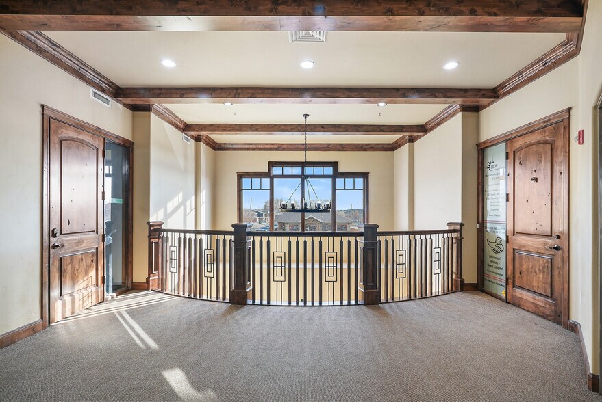 More Photos Of 623 E Fort Union Blvd, Midvale Medical For Sale