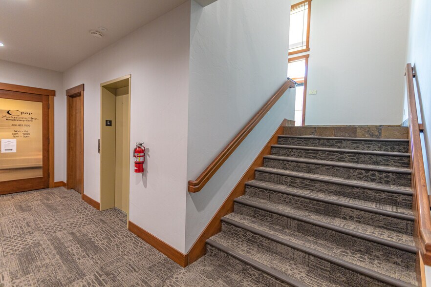 More Photos Of 20 Four Mile Dr, Kalispell Medical For Sale