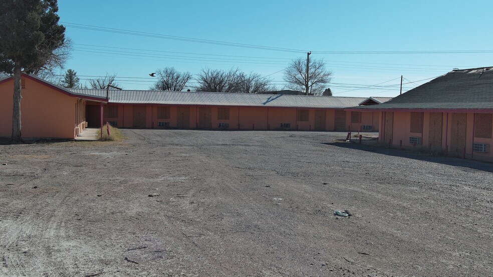 More Photos Of 239 TX-302, Kermit Hotel For Sale