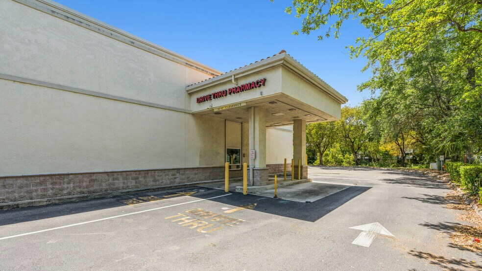More Photos Of 4509 Summit Blvd, West Palm Beach Drugstore For Sale