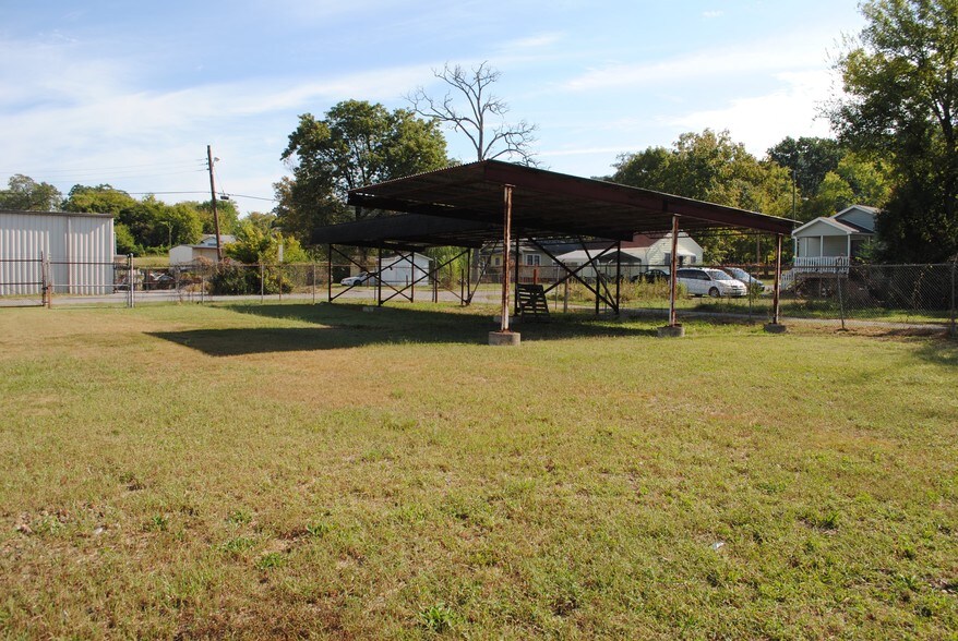 More Photos Of 3006 Dodds Ave, Chattanooga Light Manufacturing For Sale