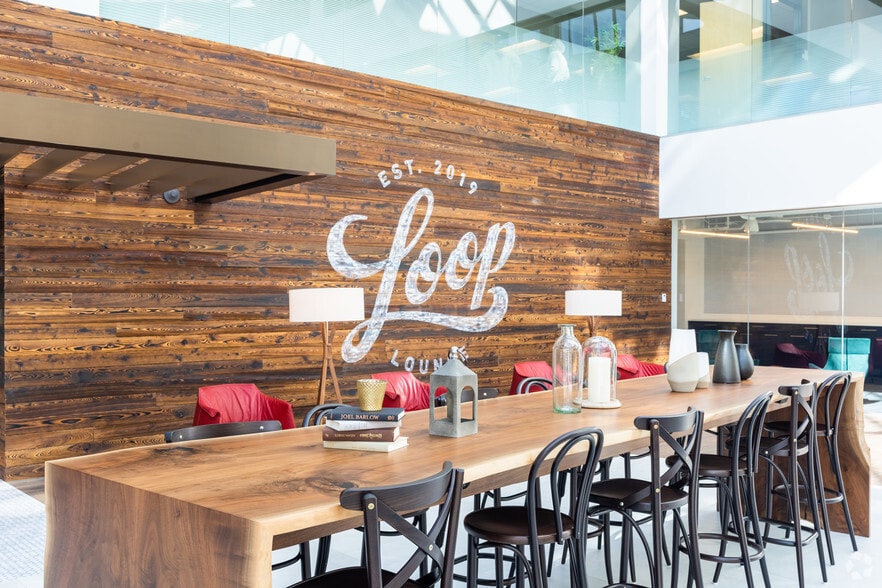 More Photos Of 8600 W Bryn Mawr Ave, Chicago Office For Lease