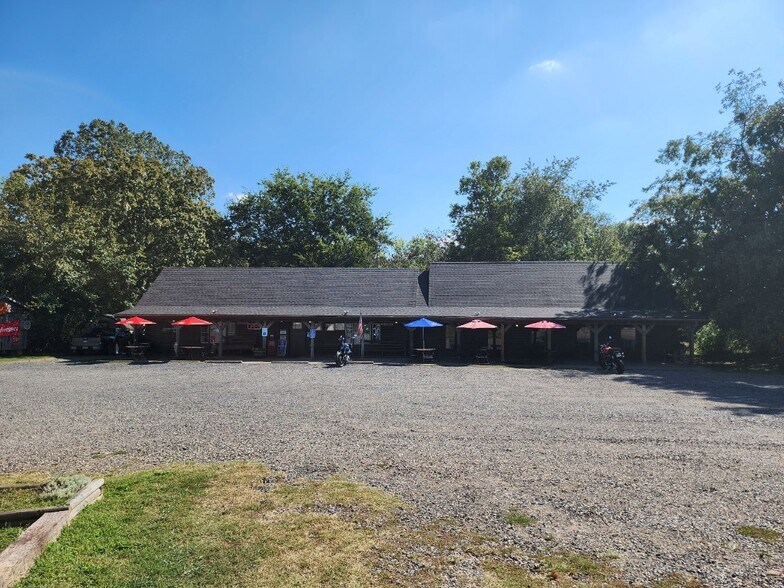 Primary Photo Of 1150 US-71 HWY, Mena Restaurant For Sale