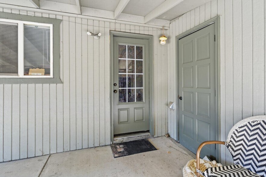 More Photos Of 3001 Juanipero Way, Medford Apartments For Sale