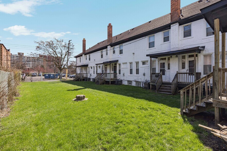 More Photos Of 1197 Virginia Park St, Detroit Apartments For Sale