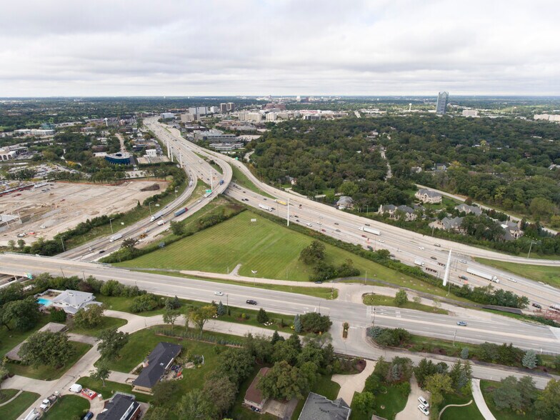 Primary Photo Of 1800 York Rd, Oak Brook Land For Sale