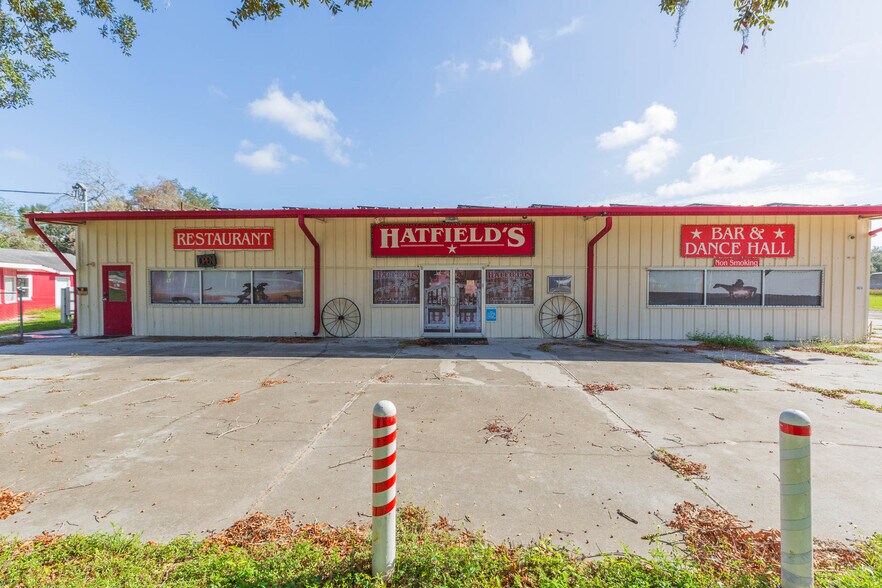 More Photos Of 4024 Paul S Buchman Hwy, Zephyrhills Restaurant For Sale