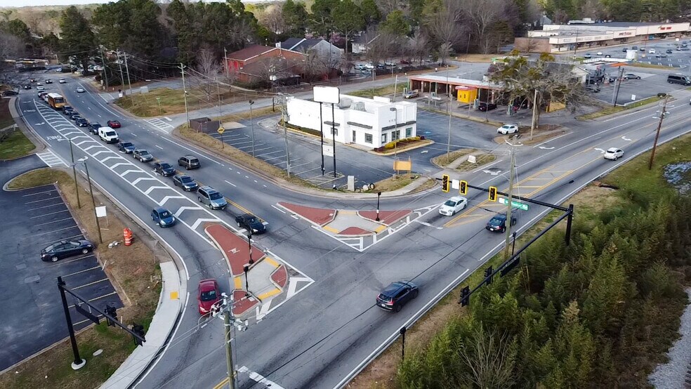 More Photos Of 4540 E Ponce De Leon Ave, Clarkston Restaurant For Lease