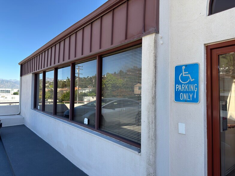 More Photos Of 809 S Atlantic Blvd, Monterey Park Office For Sale