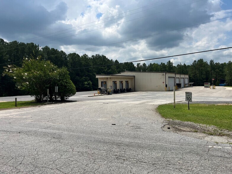 More Photos Of 1384 Camp Creek Rd, Lancaster Truck Terminal For Sale