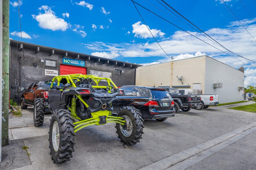 More Photos Of 2760 W 3rd Ave, Hialeah Warehouse For Sale