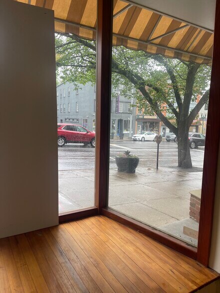 More Photos Of 15 Genesee St, Auburn Restaurant For Lease
