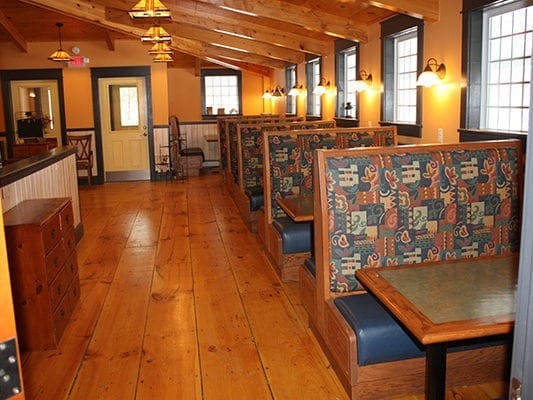 More Photos Of 1675 US Route 2, Waterbury Restaurant For Lease