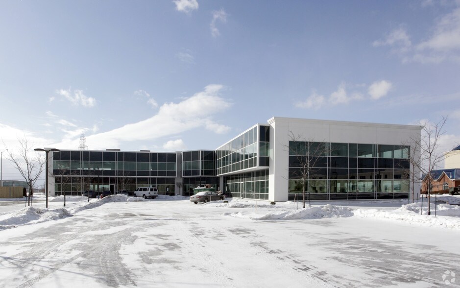 More Photos Of 30 Topflight Dr, Mississauga Office For Sale