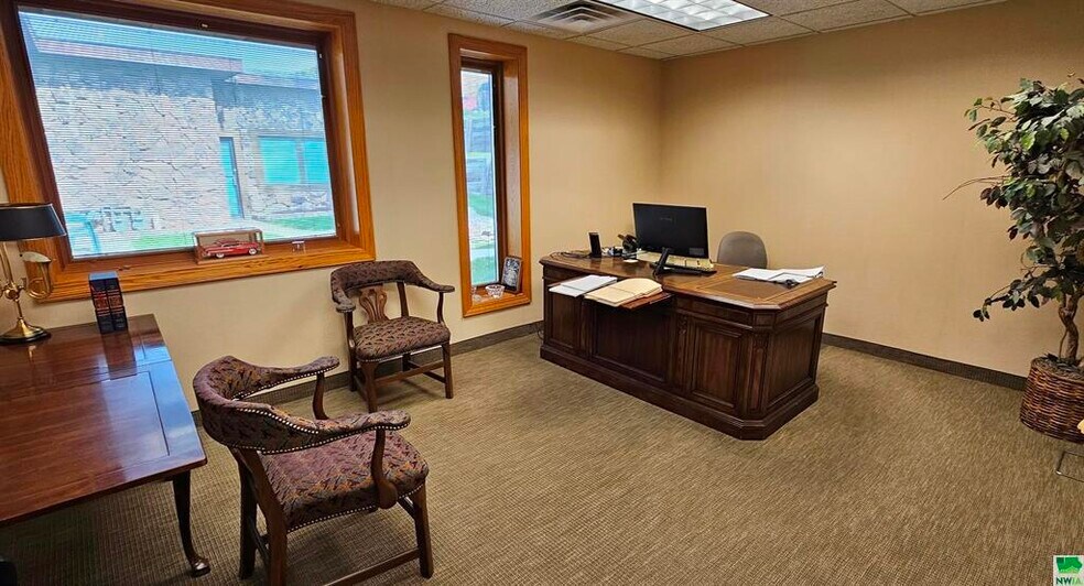 More Photos Of 700 Jackson St, Sioux City Medical For Sale