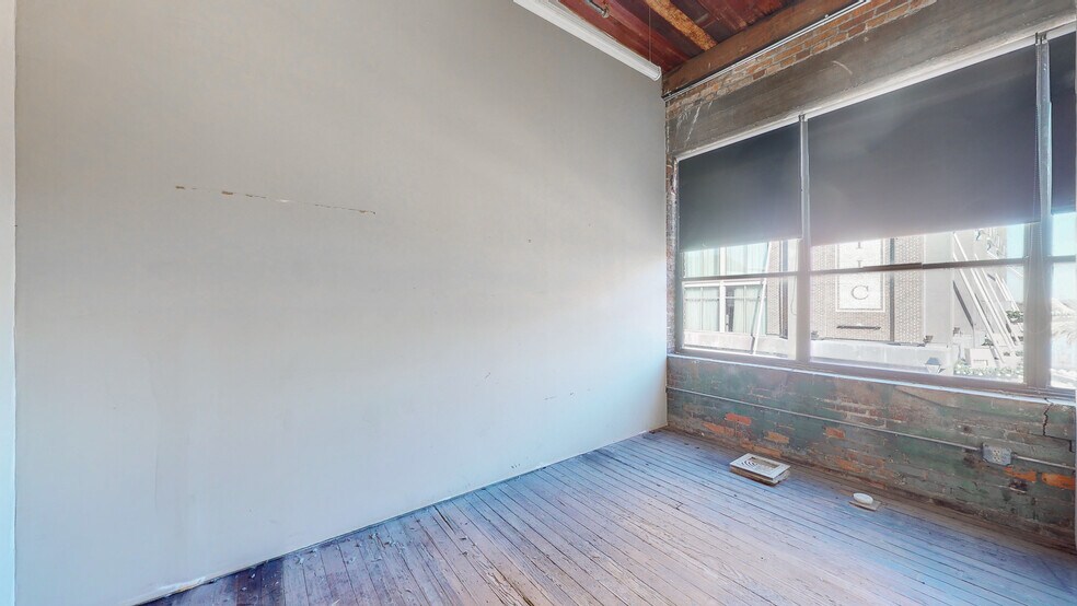 More Photos Of 3 Martin Luther King Jr Blvd, Savannah Restaurant For Sale