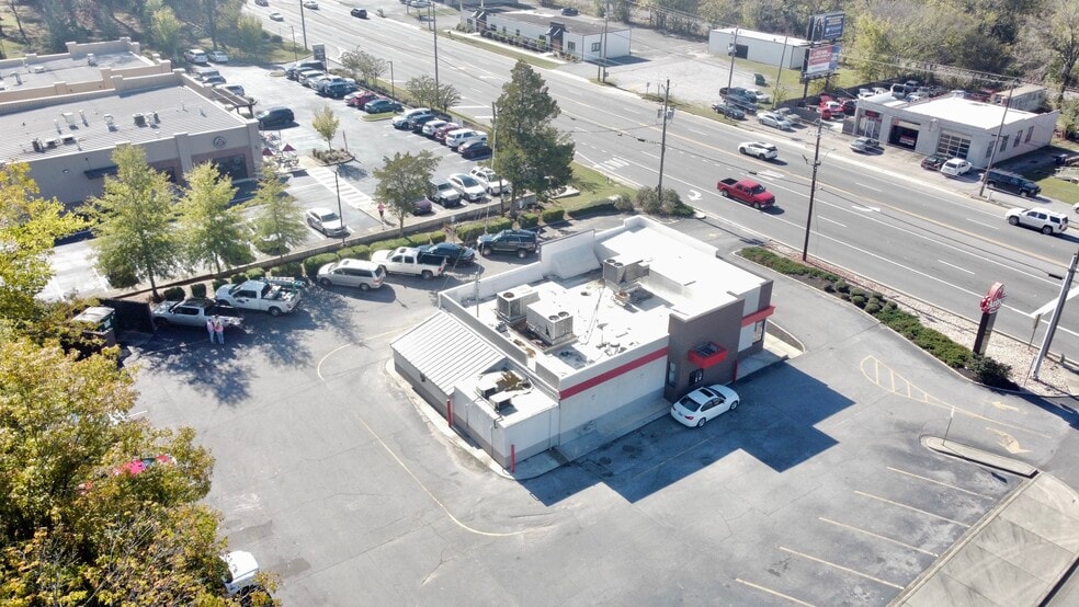 More Photos Of 652 1st St N, Alabaster Fast Food For Sale