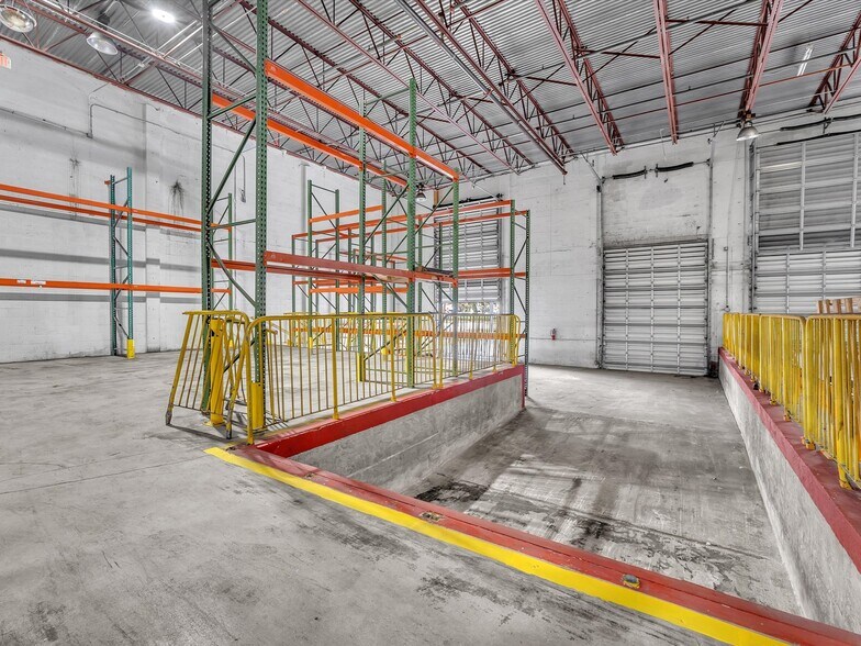 More Photos Of 2797 NW 105th Ave, Miami Warehouse For Lease