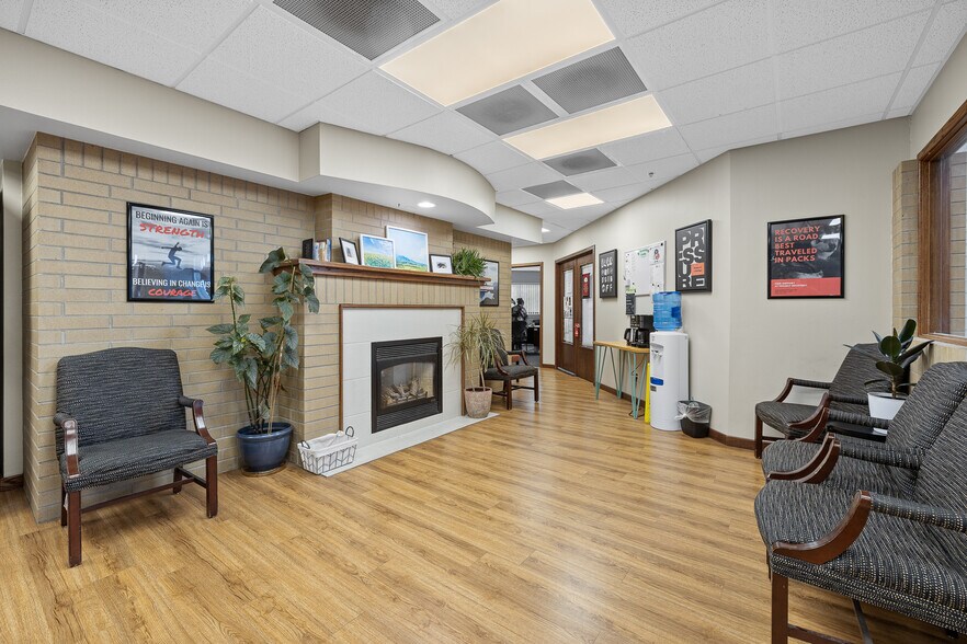 More Photos Of 625 Flormann St, Rapid City Medical For Sale