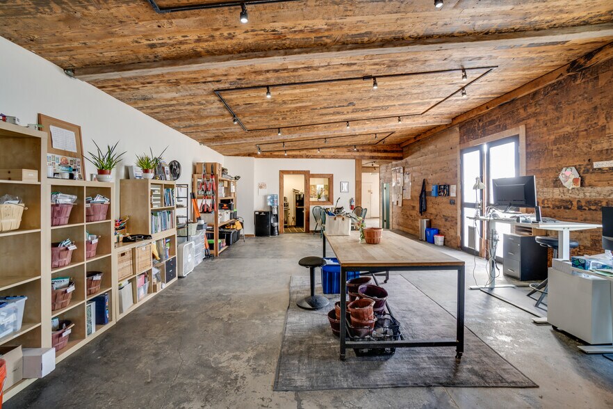 More Photos Of 3001 N North Coolidge Ave, Los Angeles Land For Sale