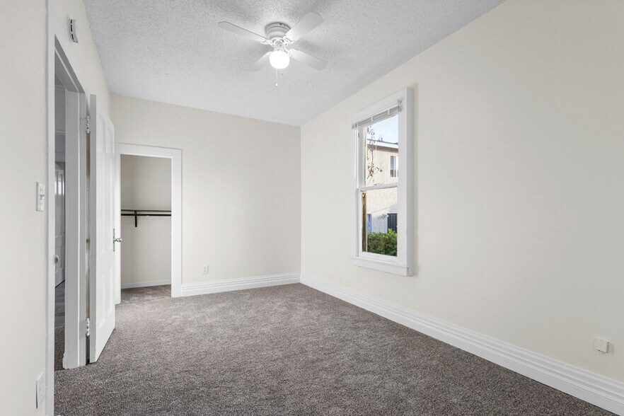 More Photos Of 1519 Missouri St, San Diego Apartments For Sale