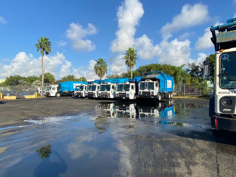 More Photos Of 4701 NW 35th Ave, Miami Flex For Lease