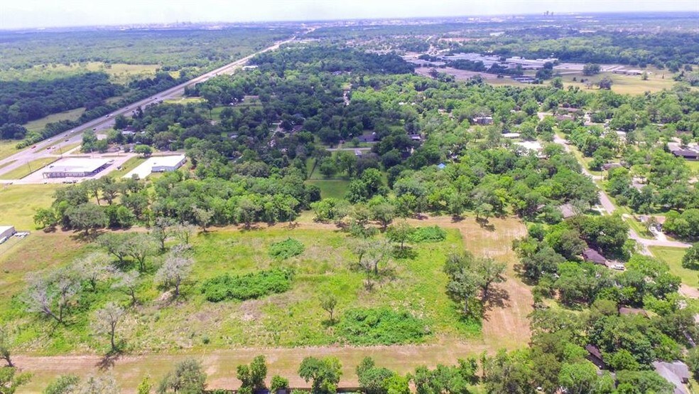 More Photos Of 1910 N Brazosport Blvd, Richwood Land For Sale