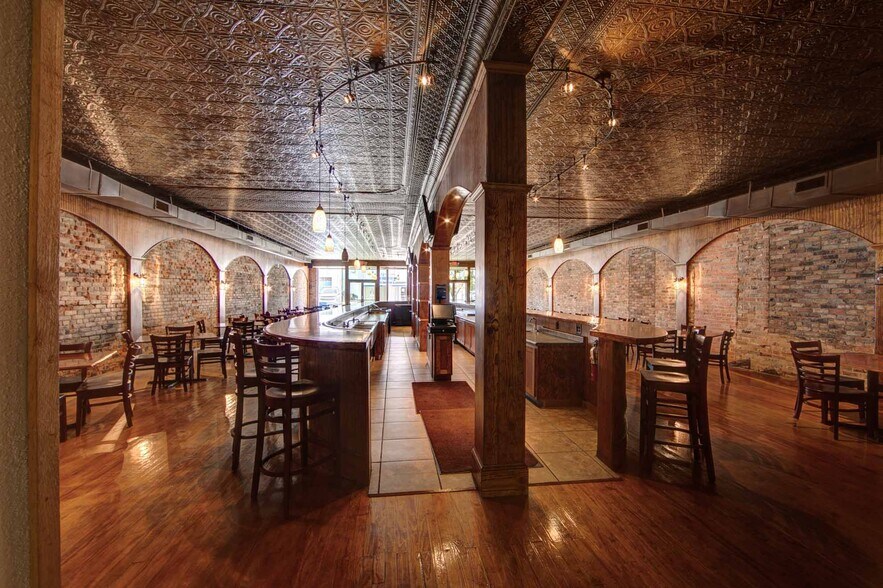 More Photos Of 302 Main St, Columbia Industrial For Sale