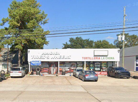 Primary Photo Of 10826 Grant Rd, Houston Freestanding For Lease