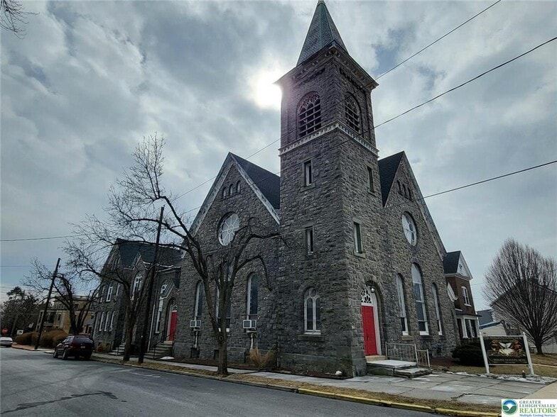 More Photos Of 425-429 Walnut St, Catasauqua Religious Facility For Sale