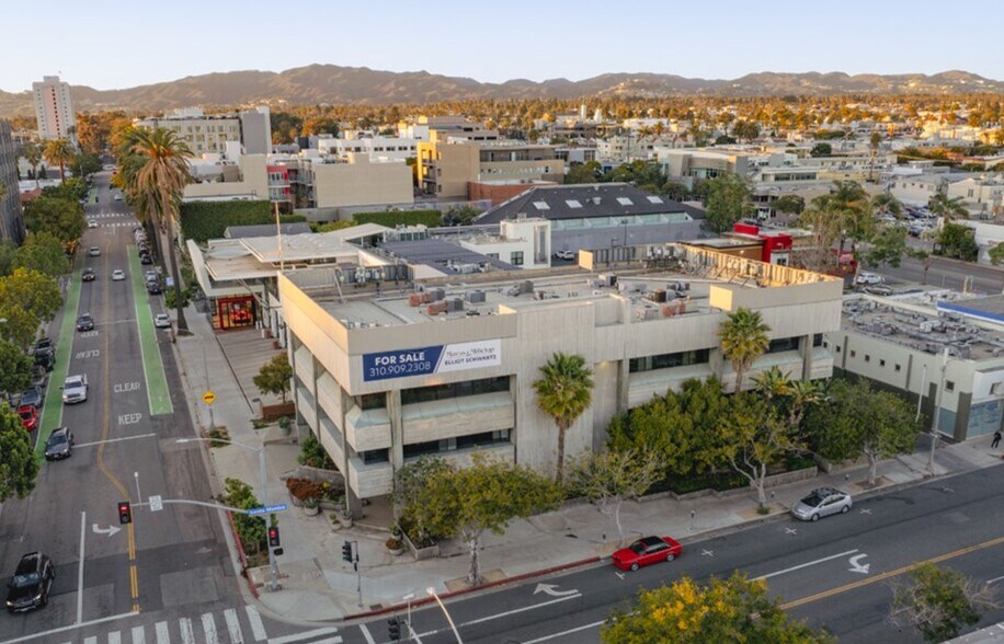 More Photos Of 701 Santa Monica Blvd, Santa Monica Office For Sale