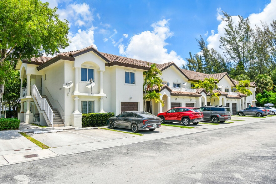 More Photos Of 8852 NW 111 Ct, Miami Apartments For Sale