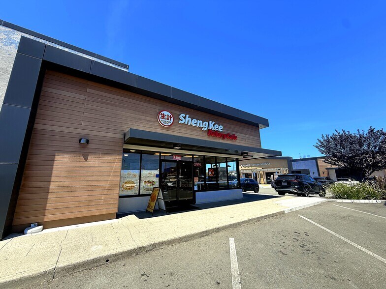 More Photos Of 13750-13756 Doolittle Dr, San Leandro Unknown For Lease