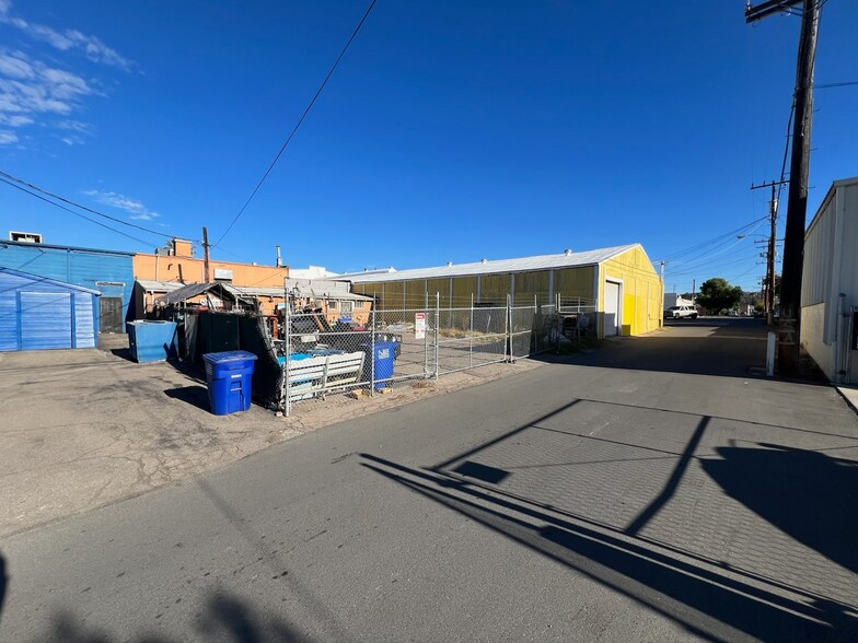 More Photos Of 738 Main St, Ramona Storefront For Lease