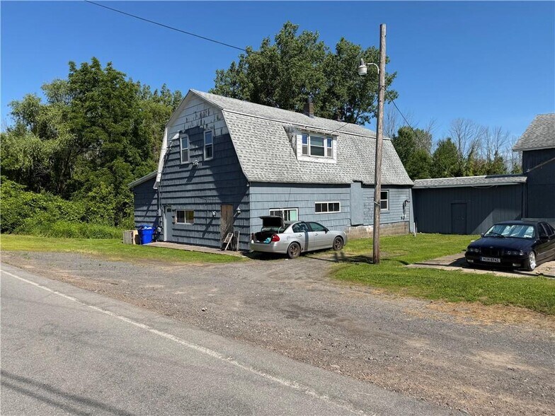 More Photos Of 832 Moscow Rd, Hamlin General Retail For Sale