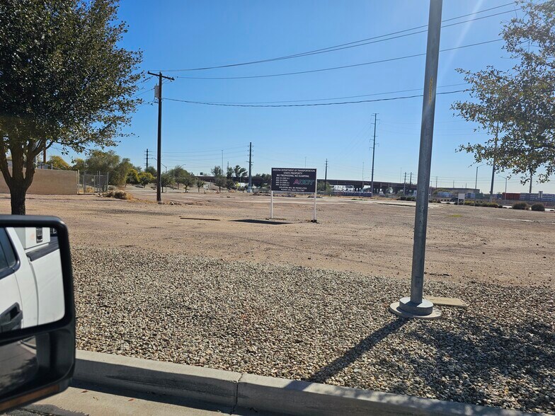 More Photos Of 6810 Grand Ave, Glendale Land For Sale